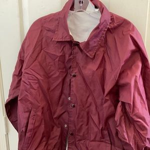 Men’s athletic works lightly lined windbreaker lrg